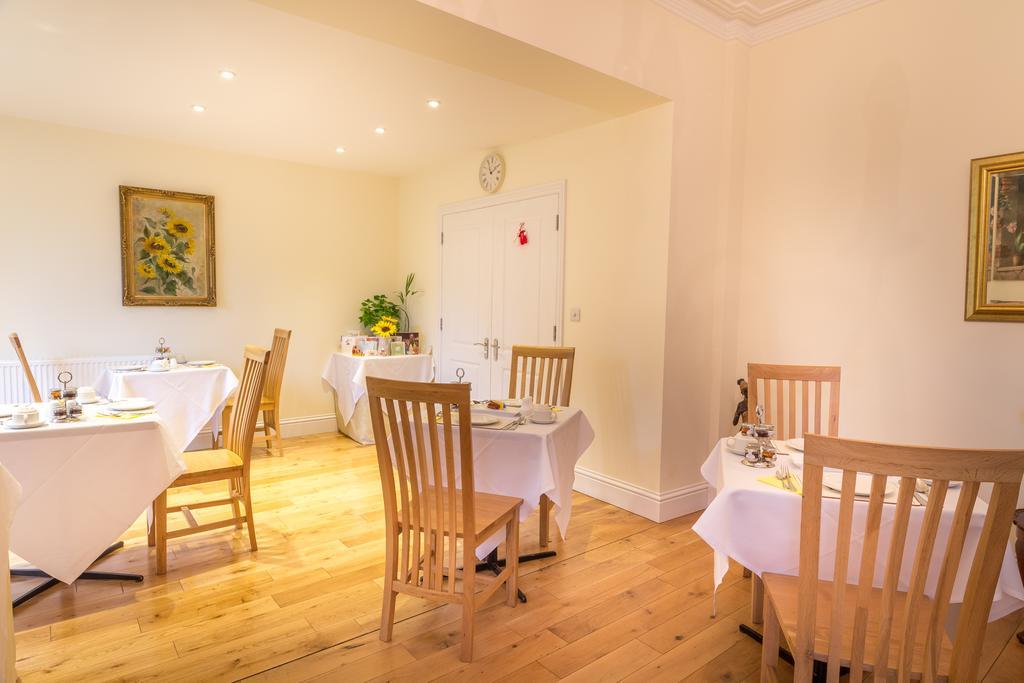 Villiers Lodge Surbiton Экстерьер фото